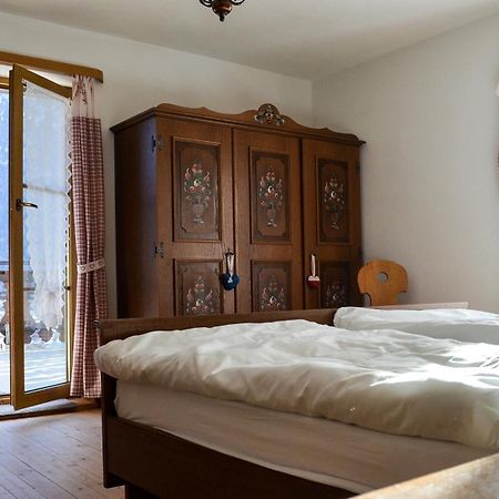 Berggasthof Karntner Alm Hotel Mittenwald Buitenkant foto