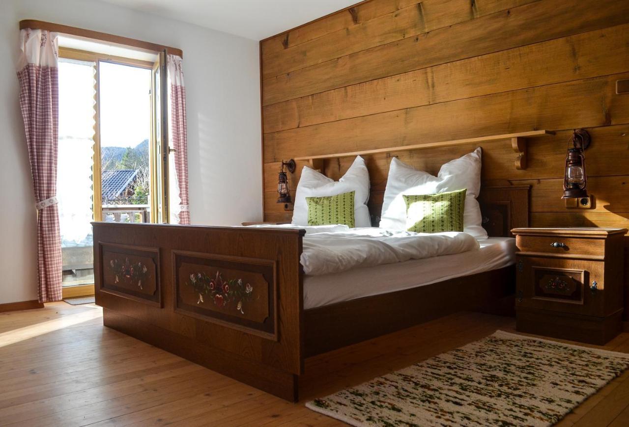 Berggasthof Karntner Alm Hotel Mittenwald Buitenkant foto